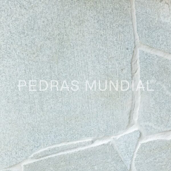 Pedra para parede Granito Rústico Levigado