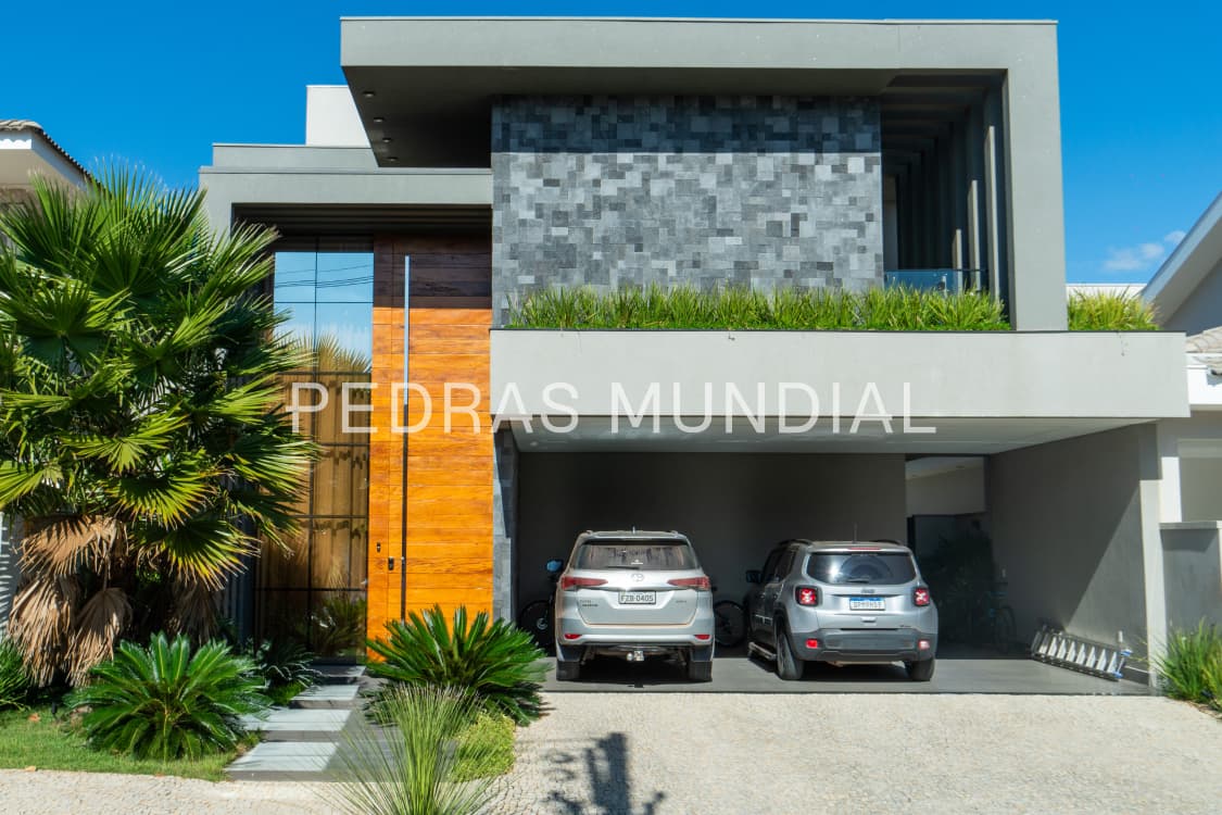 HITAM LISA 2 Fachada Revestida com Pedra Hitam Lisa