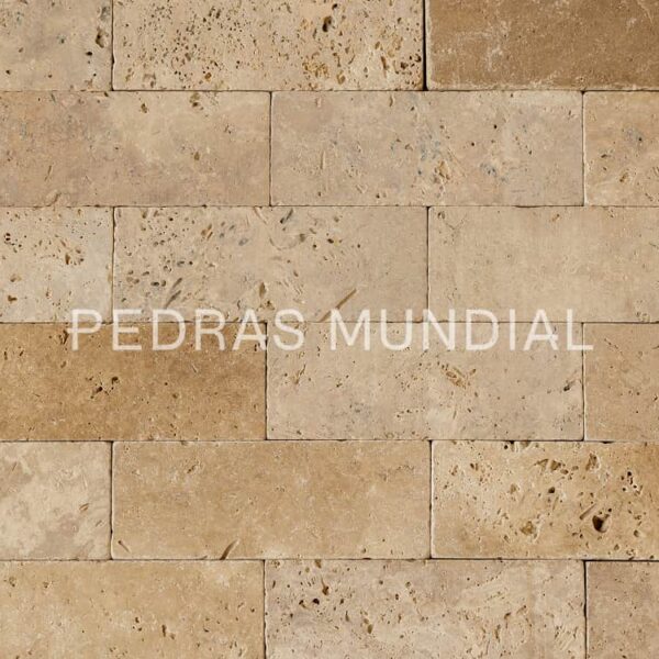 Tijolo travertino tumbled aplicado como revestimento para parede